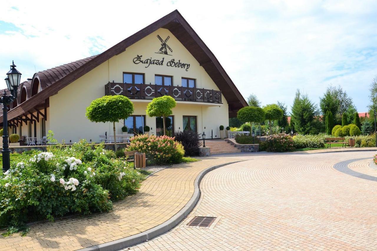 Zajazd Sebory Romany Sebory Extérieur photo